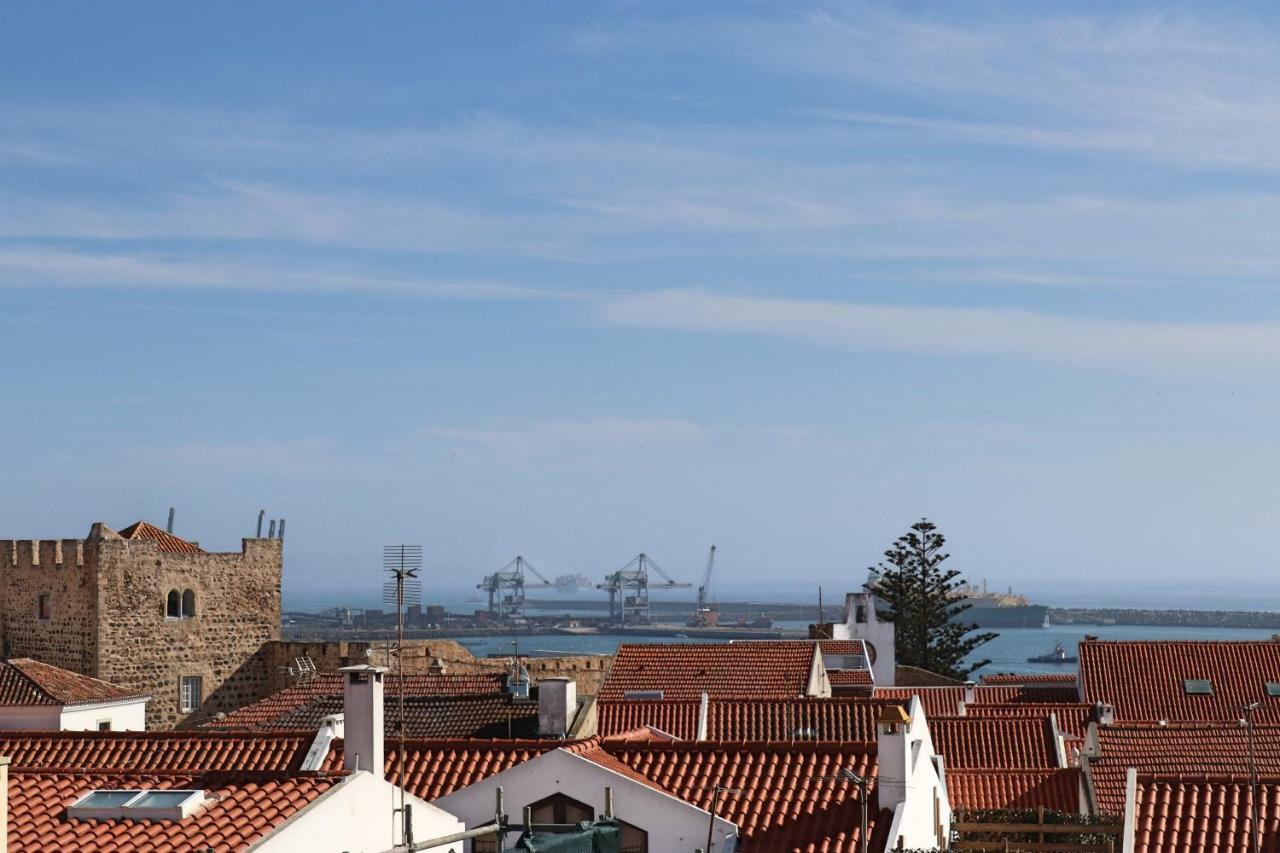 Castle In Blue Apartments-Sea View Sines Exteriör bild